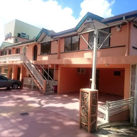 Alicia S House Hotel